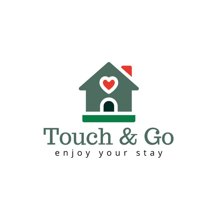 Touch&Go - Stanza Privata Con Servizi Чампіно Екстер'єр фото